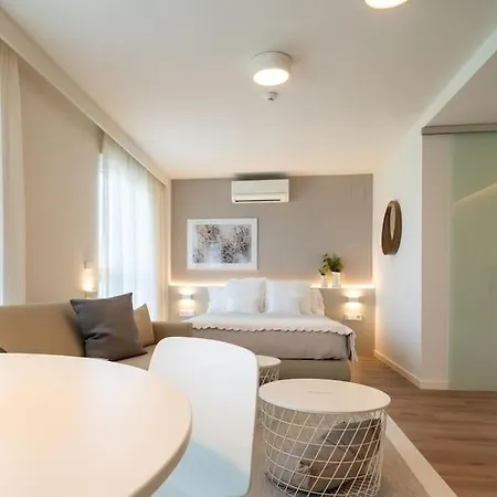 شقة Himara Palace
